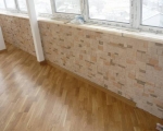 Декоративный камень на балконе
